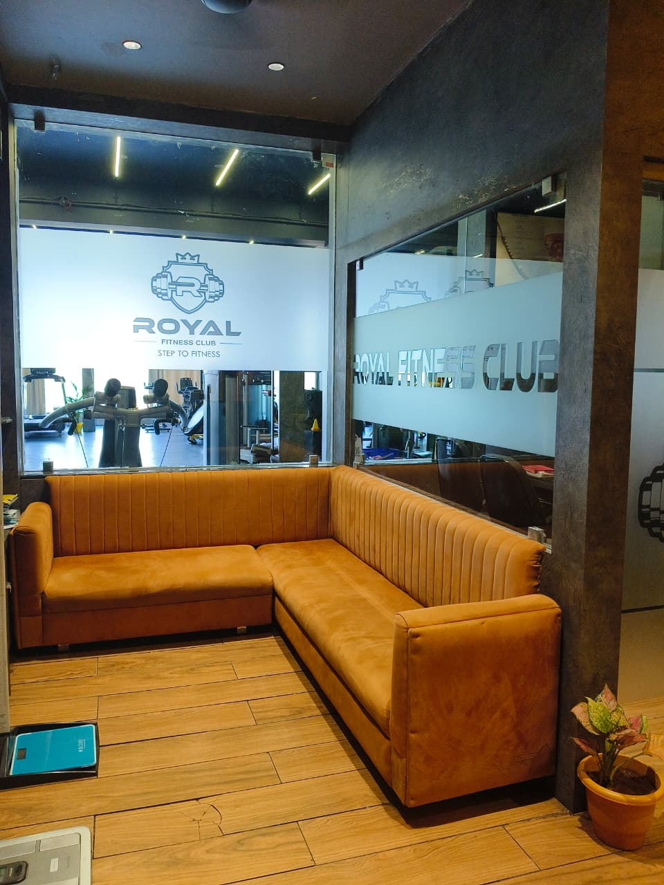 Royal Fitness Club lounge area